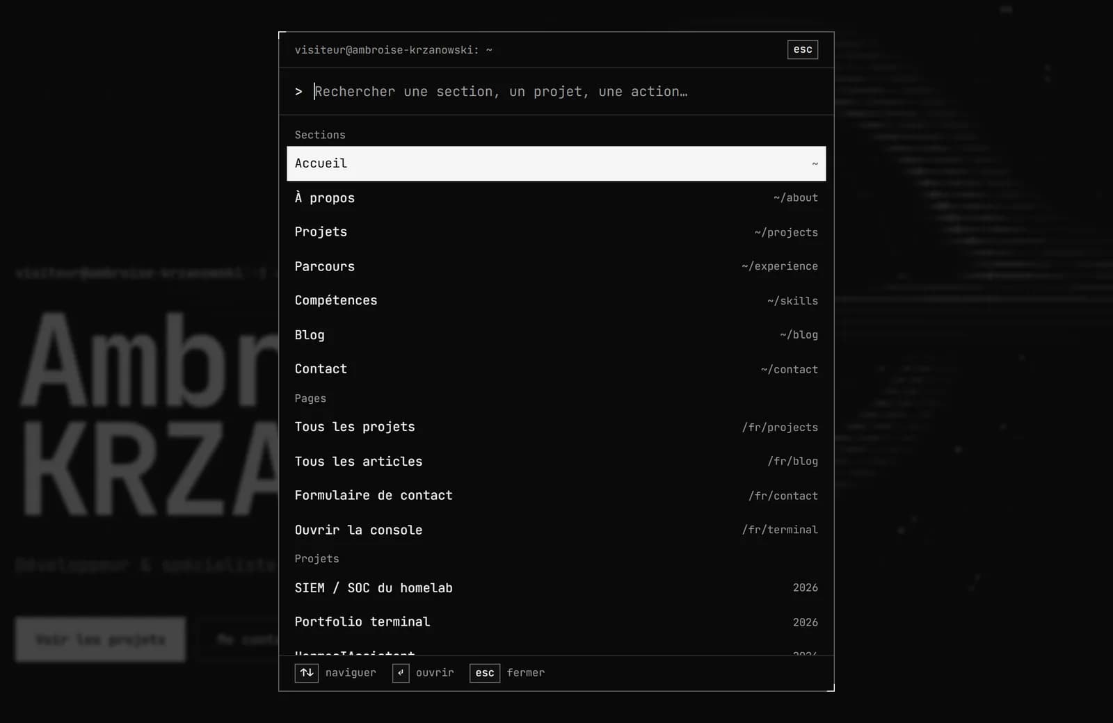 Palette de commandes ouverte en thème sombre par-dessus la page floutée : un champ de recherche, puis les groupes Sections, Pages et Projets, avec Accueil surligné en vidéo inverse et une barre d'aide pour naviguer, ouvrir ou fermer.